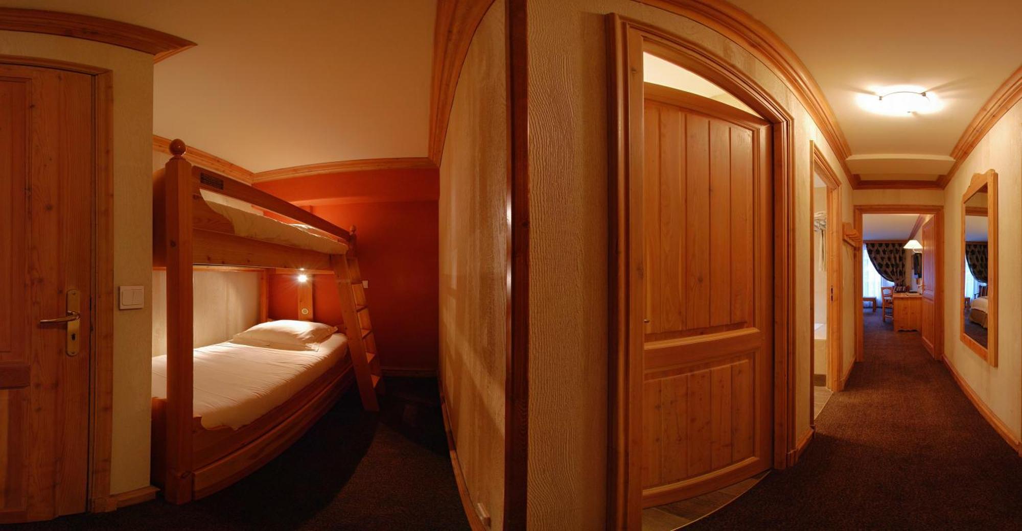Hotel Christiania Val-dʼIsère Eksteriør bilde