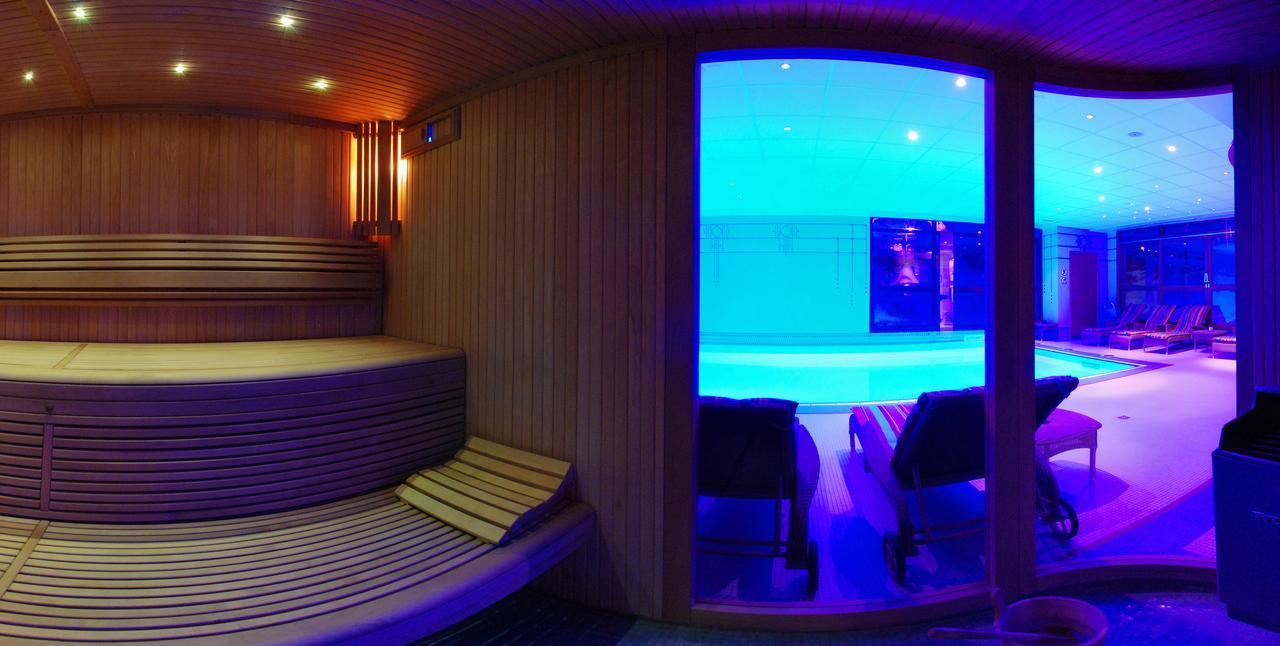 Hotel Christiania Val-dʼIsère Eksteriør bilde