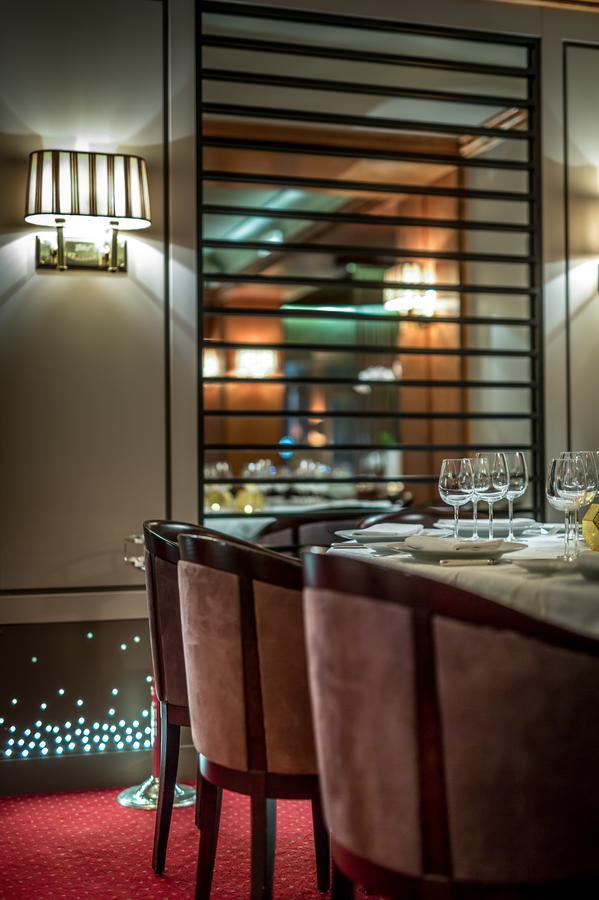 Hotel Christiania Val-dʼIsère Eksteriør bilde